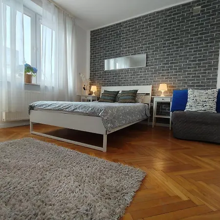 Apartment Down Town View Warschau